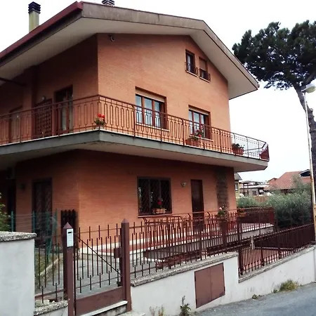 La Casa Di Ro * روما